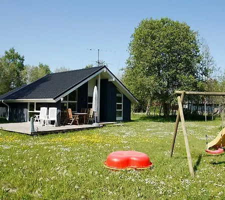 Three-bedroom Holiday In 8 Semesterbostad
