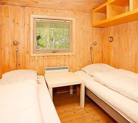 Three-bedroom Holiday In 8 Semesterbostad